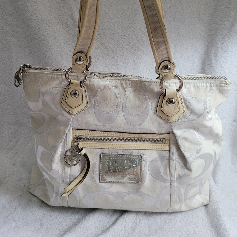 White silver and beige tan authentic Coach purse bag from the Coach Poppy line